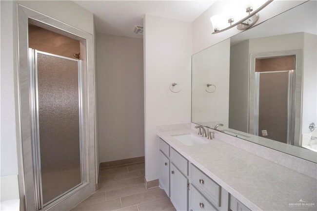 Building Photo - 24 Morning Ln