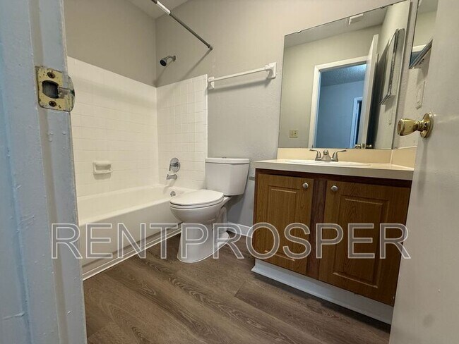 Building Photo - 4413 S Semoran Blvd