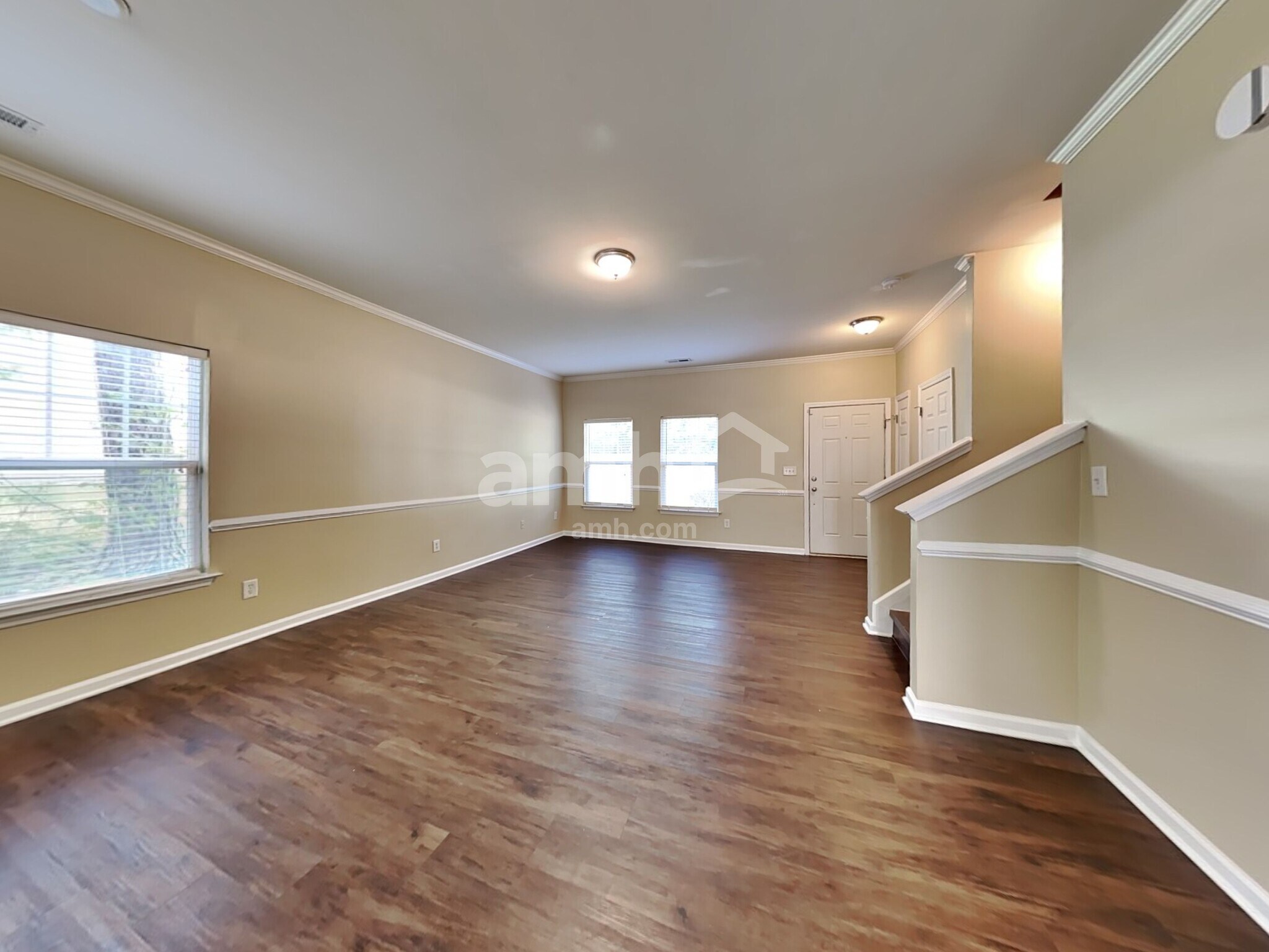 Building Photo - 1071 Heritage Manor Dr