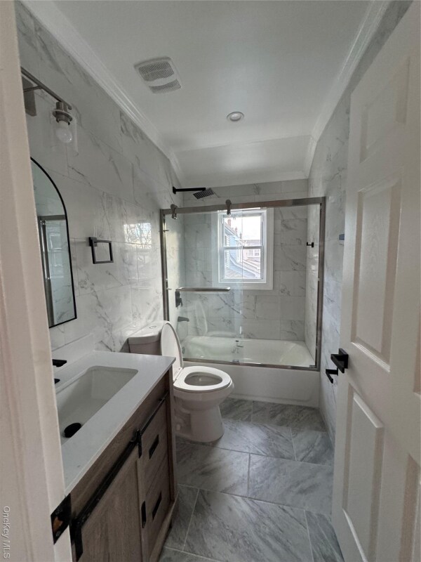 Building Photo - 118-32-11200 200th St