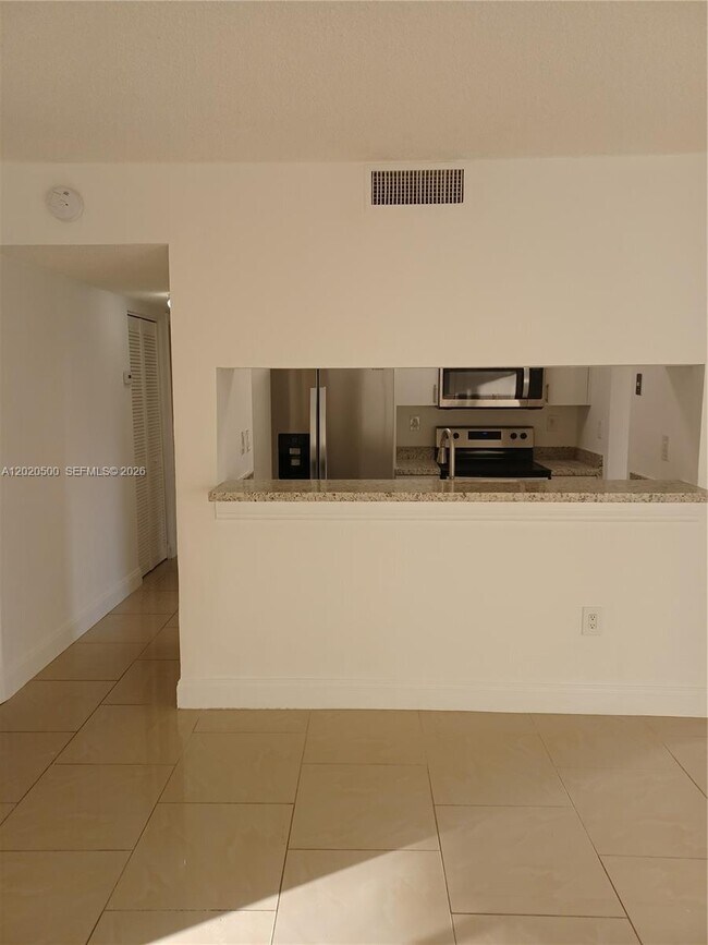Building Photo - 8275 SW 152nd Ave