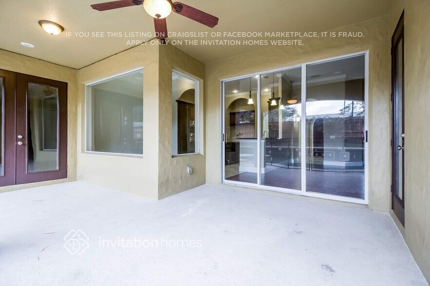 Building Photo - 400 Veracliff Ct