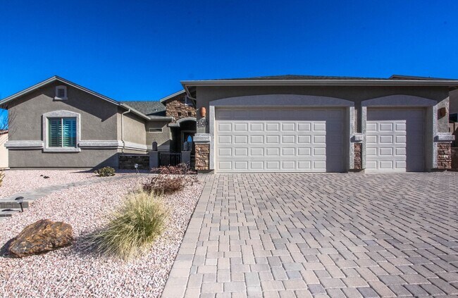 Primary Photo - 4 Bedrooms in Granville