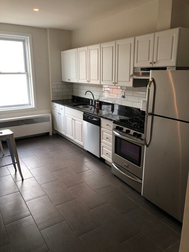 Building Photo - 55 Hudson