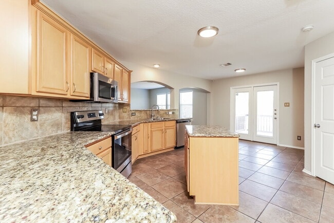 Building Photo - 8527 Cheyenne Bluff