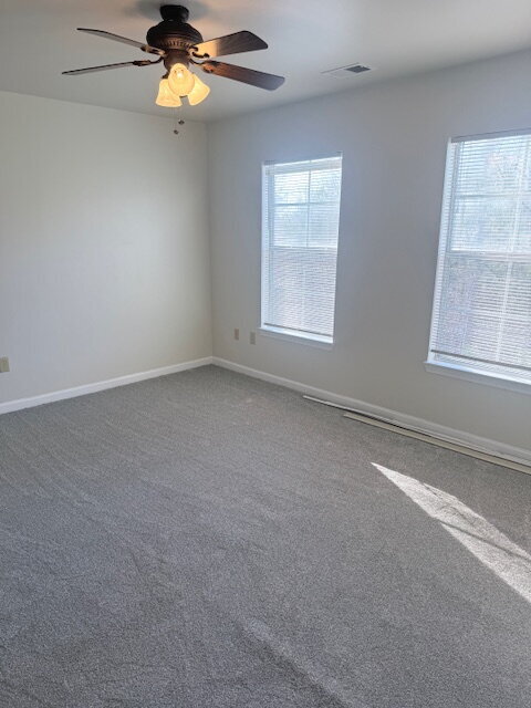 Building Photo - Beautiful Spacious Condo in Midlothian ready for move in!