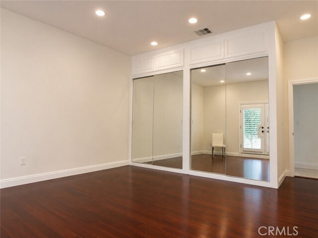 Building Photo - 18048 Karen Dr