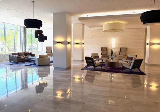 Building Photo - 100 Bayview Dr