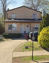 Building Photo - 12B Pequot Ave