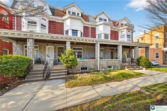 Building Photo - 1531 W Chew St