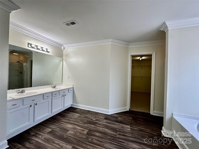 Building Photo - 4115 Rosefield Ct