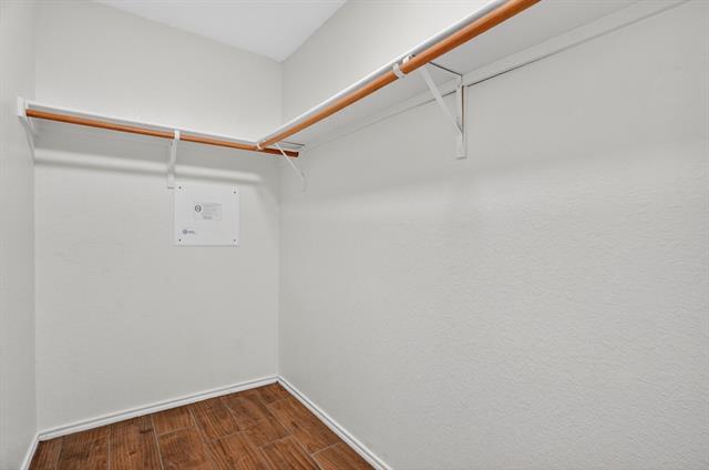 Building Photo - 1435 Queen Annes Dr