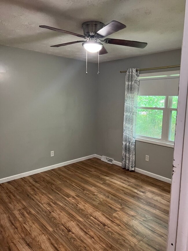 Building Photo - Joslynn Properties LLC-8315 &amp; 8317