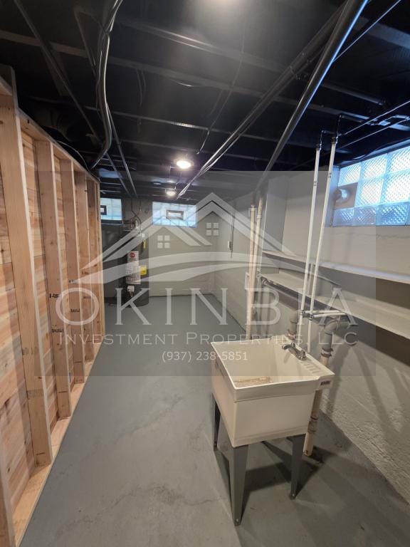 Building Photo - 2540 Catalpa Dr.