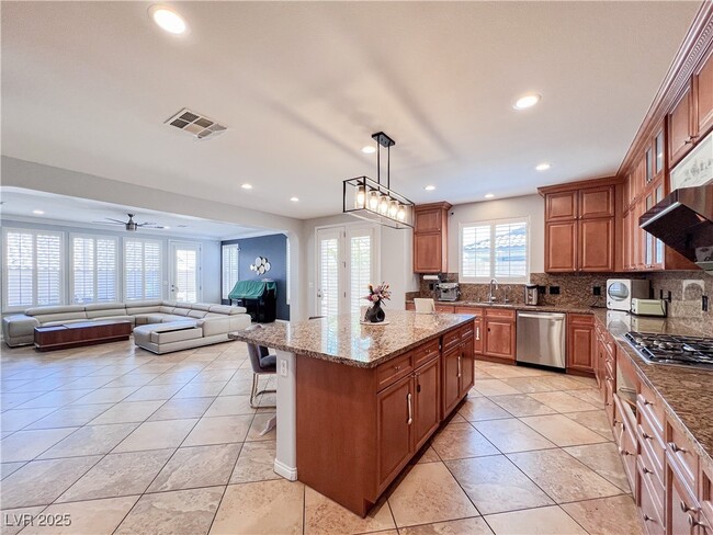 Building Photo - 7868 Arroyo Glen Ct