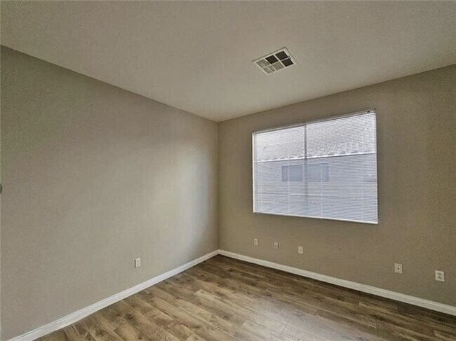 Building Photo - GATED SUMMERLIN HOME | 5 BEDROOM + DOWNSTAIRS DEN | 3-CAR GARAGE