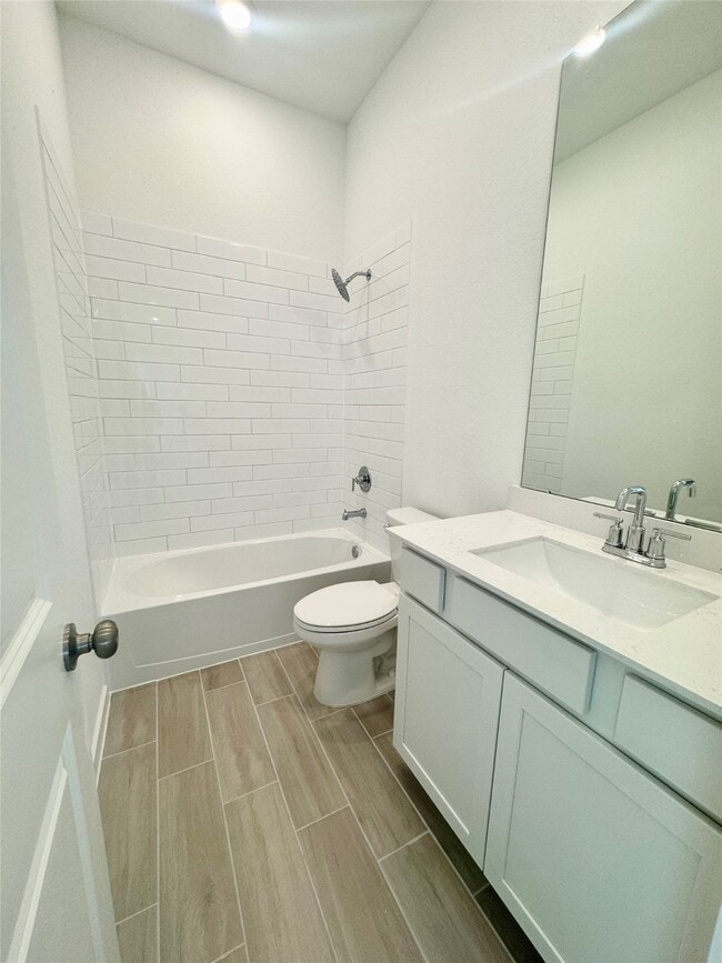 Building Photo - 16315 Mesquite Fld Dr