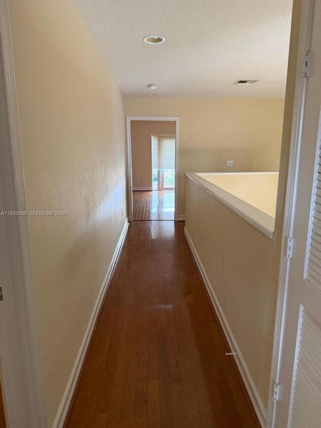 Building Photo - 3085 NE 208th Terrace