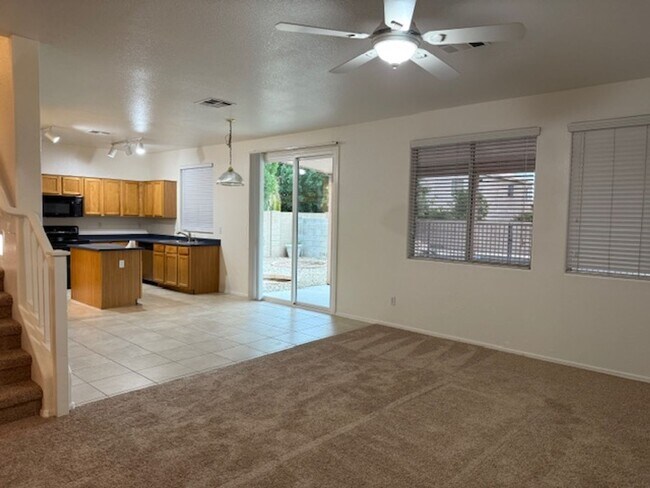 Building Photo - Flag Homes - 013