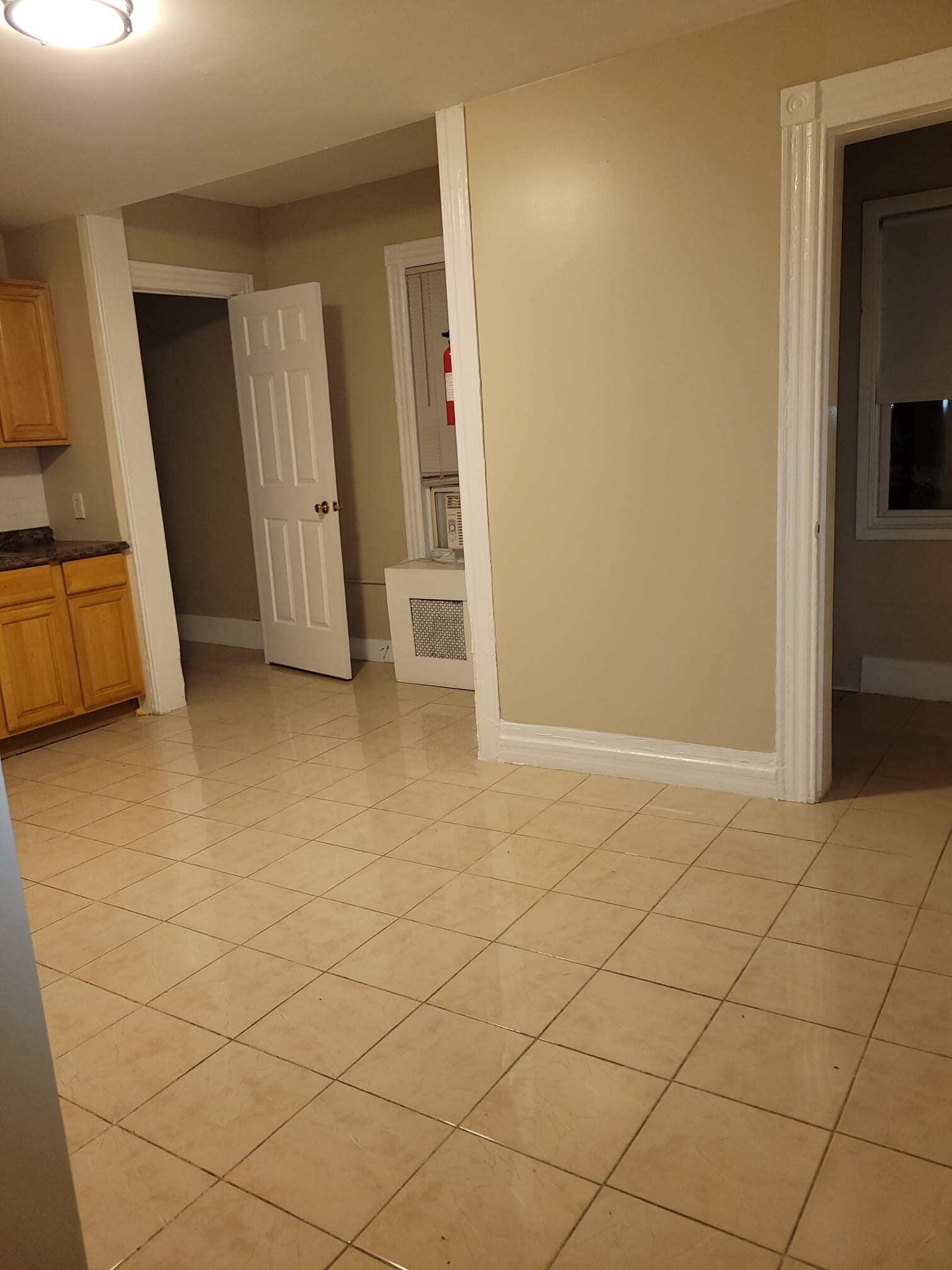 Building Photo - 378 Hawthorne St