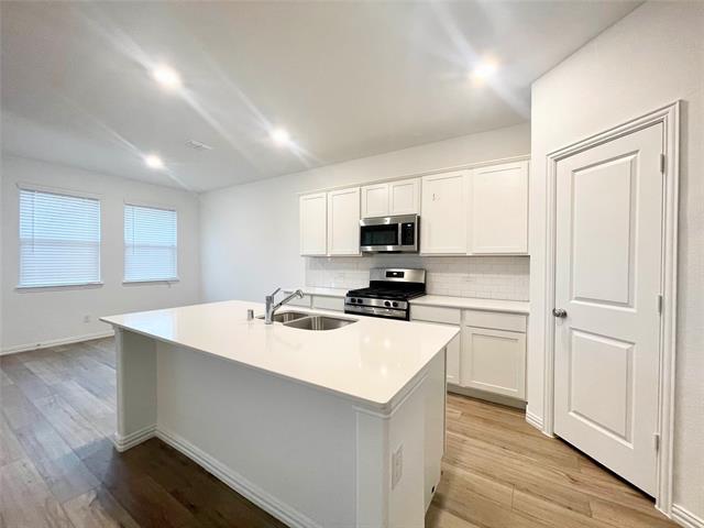 Building Photo - 1102 Mahogany Ln