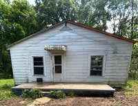 Building Photo - 104 Middle St