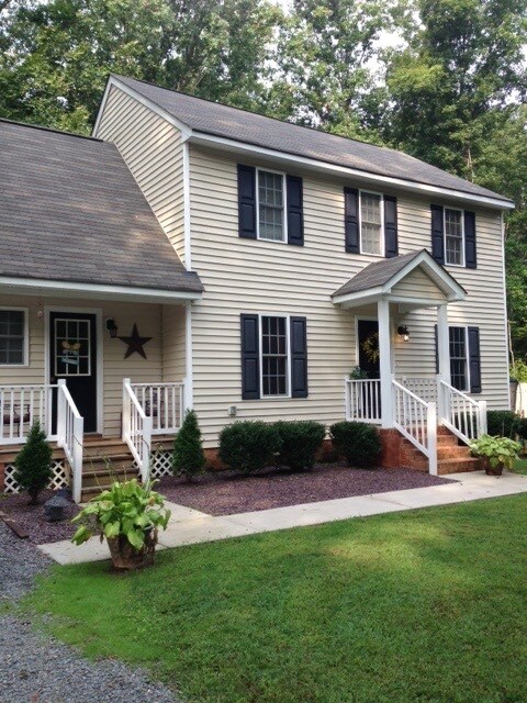 Primary Photo - 1935 E Old Mountain Rd