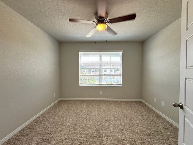 Building Photo - Brand New 3 Bd 2.5 Full Bath Townhouse Near UTSA & LaCantera