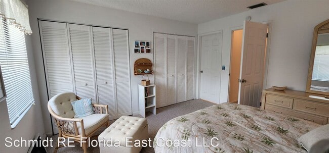 Building Photo - 2 br, 1.5 bath House - 4245 N Highway A1A, #8