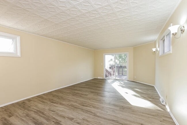 Building Photo - 2033 N Carlisle St