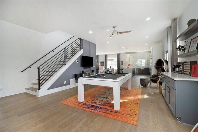 Building Photo - 1557 Foote St NE