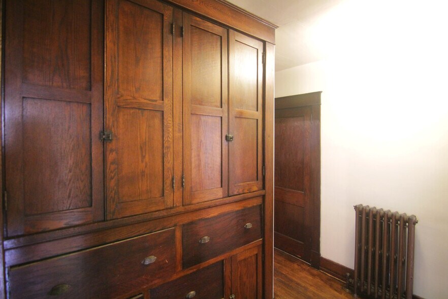 Building Photo - 414 Franklin Ave