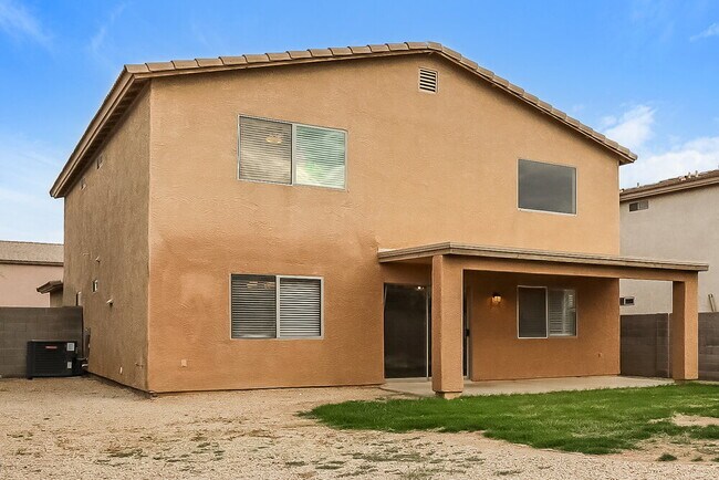 Building Photo - 41386 N Cambria Dr