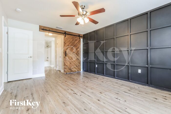 Building Photo - 5958 Ganyard Ave