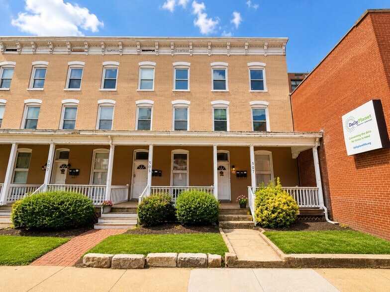 Building Photo - 507 W Grace St