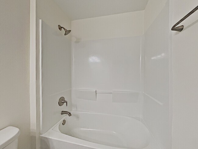 Building Photo - 16652 Cheyanne Ct