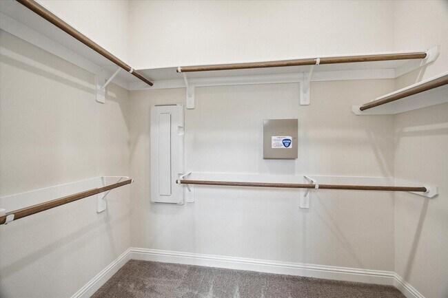 Building Photo - 1411 Adell Rose Ln