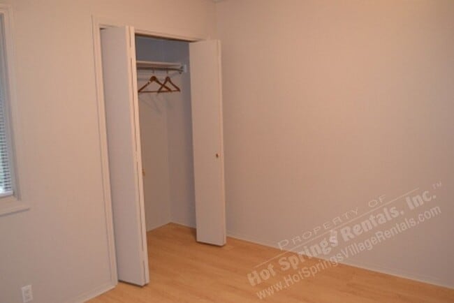 Building Photo - Cortez Courts | Townhome| Unfurnished