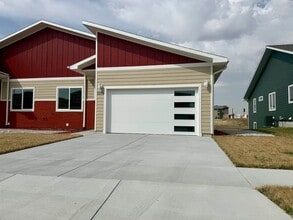 Building Photo - 3109 W Laux Dr