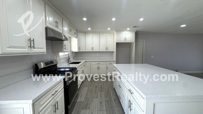 Building Photo - 21030 Zuni Rd