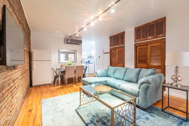 Building Photo - 451 9th Ave