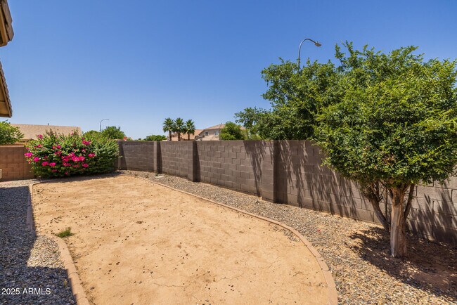 Building Photo - 3148 W Maldonado Rd