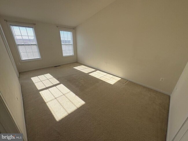 Building Photo - 43141 Whelplehill Terrace