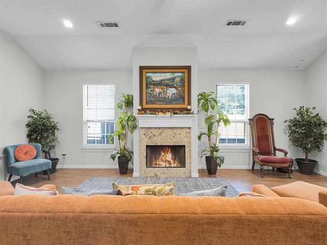 Building Photo - 10149 Lone Eagle Dr