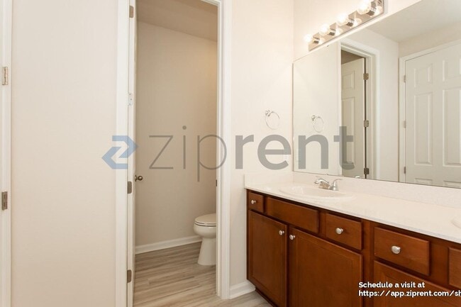 Building Photo - 152 Cedar Elm Wy