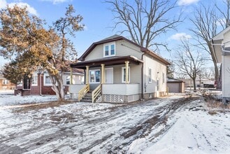 Building Photo - 867 Church Rd