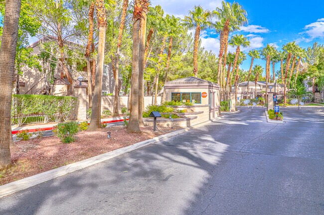 Building Photo - 5250 S Rainbow Blvd