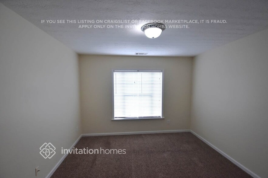 Building Photo - 2116 Leafmore Ct SE