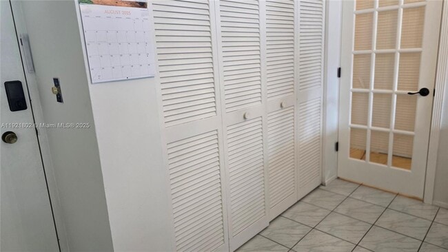 Building Photo - 1985 S Ocean Dr