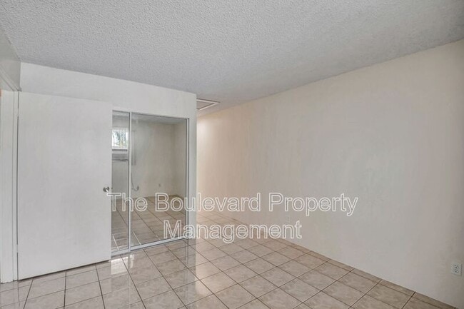Building Photo - 91-1062 Makaaloa Street